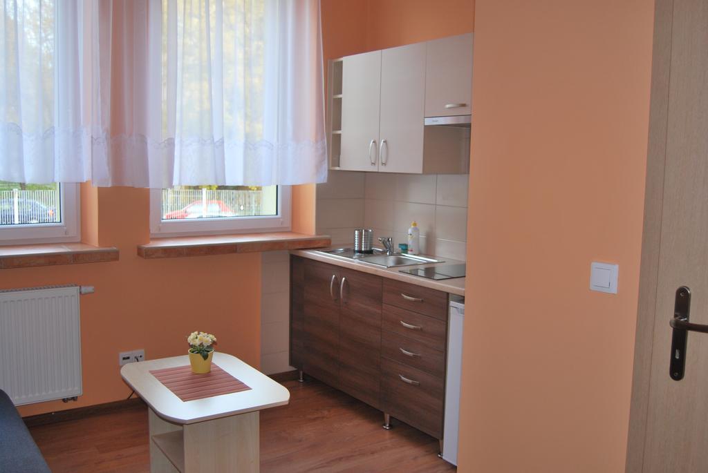 Aparthotel Bajeczna Krasków Eksteriør bilde